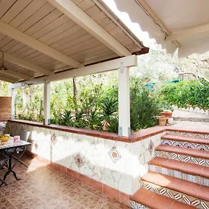 https://villa-caterina-scopello.sicilyhotelsitaly.net