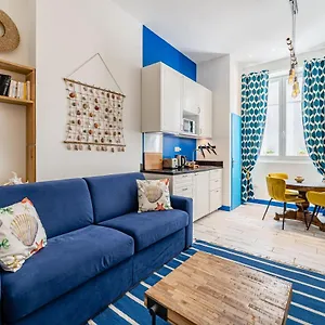 https://studio-shell-120m-vieux-port-climatis-calme.fr-provencehotel.com